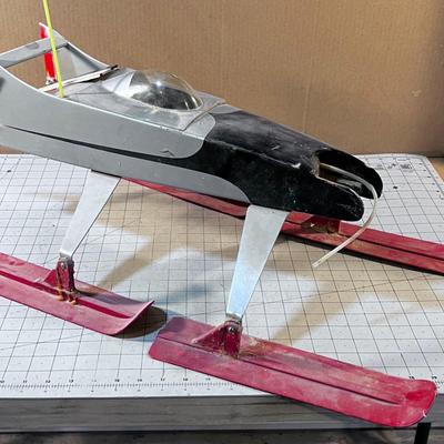 Radio Controlled Ice RACER - AWESOME!! 