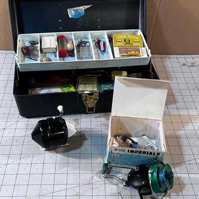 2 Fishing Tackle with 2 Reels 