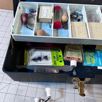 2 Fishing Tackle with 2 Reels 