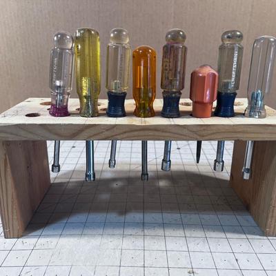 Nut Driver with Stand / Holder