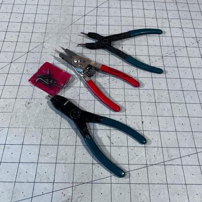 Snap Ring Plyers