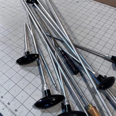 Gun Cleaning Rods, Lots Mostly Aluminum 