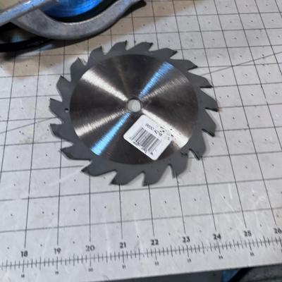 Black & Decker 6-1/2" Skill Saw