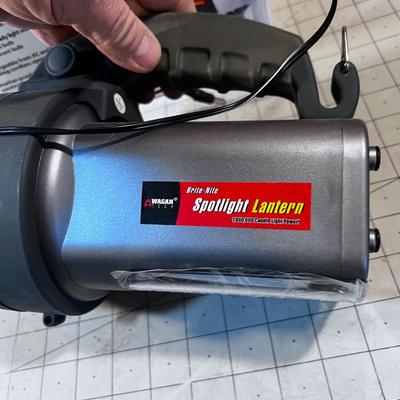 Spot Light Lantern with RE-chargeable Battery