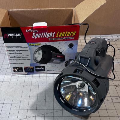 Spot Light Lantern with RE-chargeable Battery