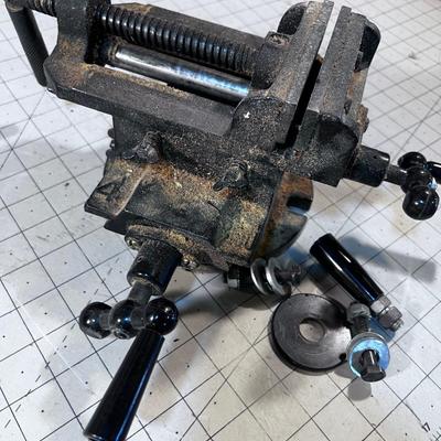 Adjustable Drill Press Vice 