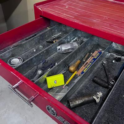 RED Cornwell Rolling Tool Box