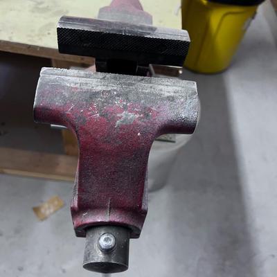 Columbia D 45 BENCH Vice EXCELLENT Condition. 