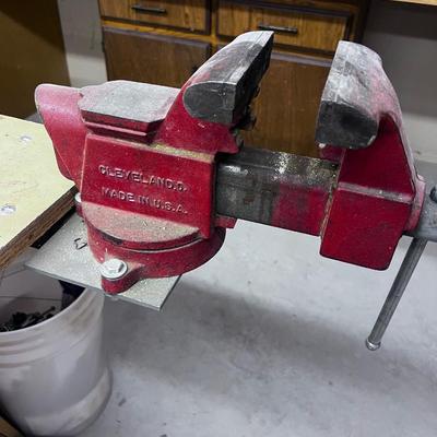 Columbia D 45 BENCH Vice EXCELLENT Condition. 
