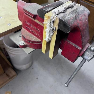 Columbia D 45 BENCH Vice EXCELLENT Condition. 
