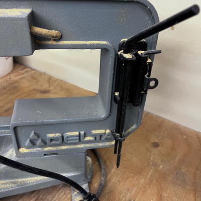 Delta 16" Scroll Saw