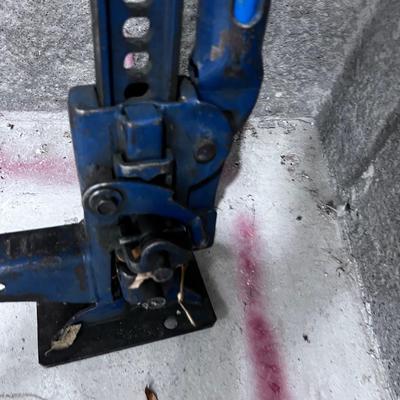 High Lift Jack C