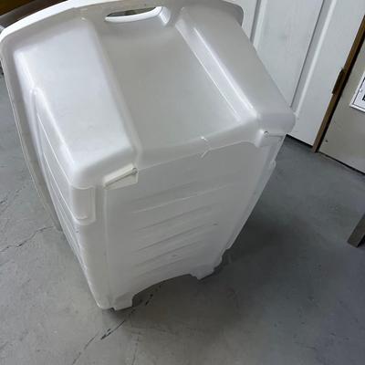 Large Storage Tub with White Lid