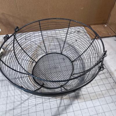 Metal Baskets Decorative