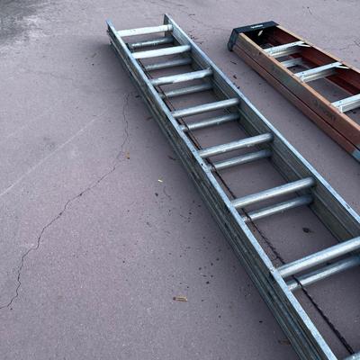 24 Foot Extension Ladder 