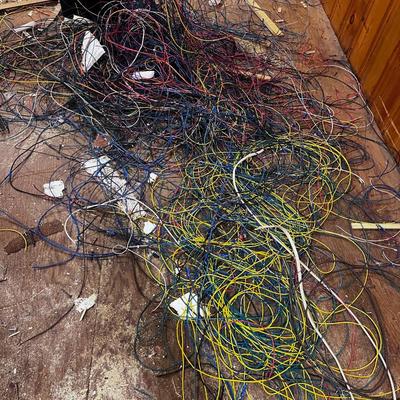 Tub of Scrap Wire 20 Pounds Plus