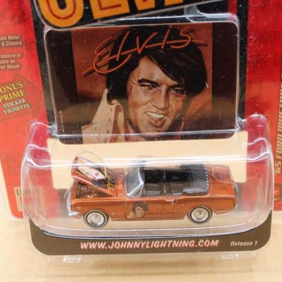 Johnny Lightning - Elvis 1965 Ford Mustang Convertible - Diecast Car