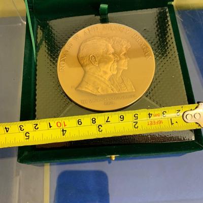 Large Coin In Case US Treasury Ron & Nancy Reagan