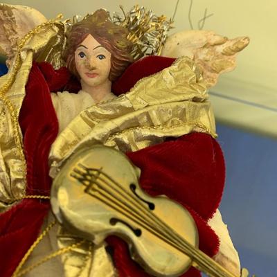 1990 East Room White House Christmas Tree Angel