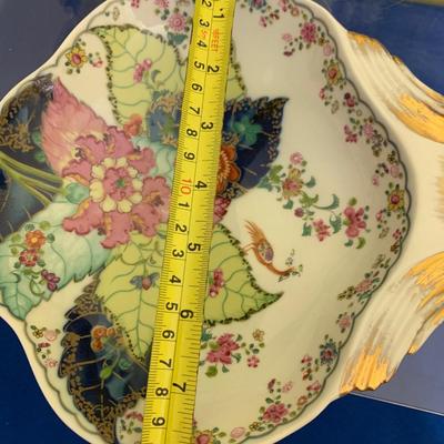 Mottahedeh Tobacco Leaf Metropolitan Museum of Art Porcelain Lot