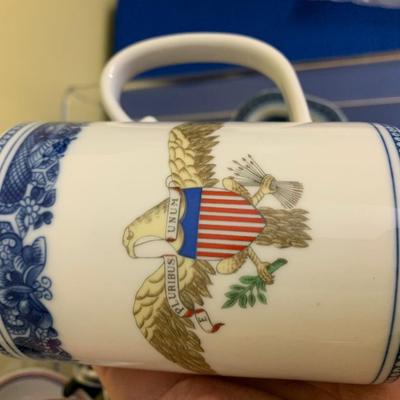 Commissioned Mottaheteh Porcelain Decorative China Lot