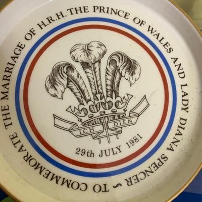 Royal Coronation China Plates / Mugs Collection