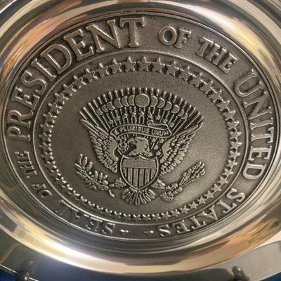 Wilton Presidential Seal Plates Lot