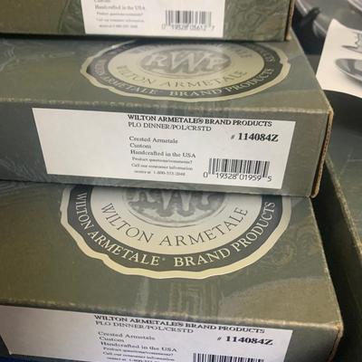 Wilton Presidential Seal Plates Lot