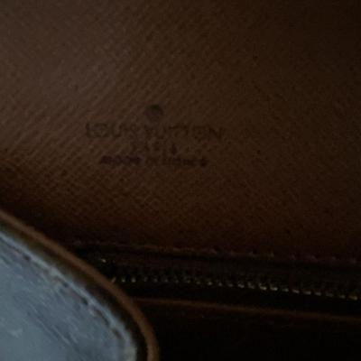 Authentic Vintage Louis Vuitton Dame GM Monogram Clutch