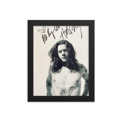 Harry Stiles signed photo REPRINT  framed reprint.