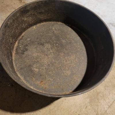 Cast Iron Kettle and Dutch Oven (BS1-DW)