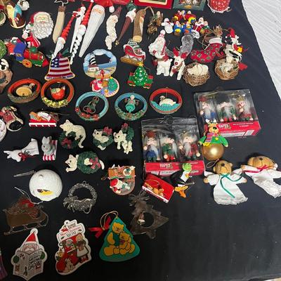 Plethora of Christmas Ornaments (BS2-MG)