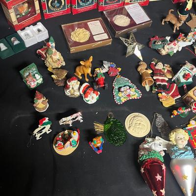 Plethora of Christmas Ornaments (BS2-MG)
