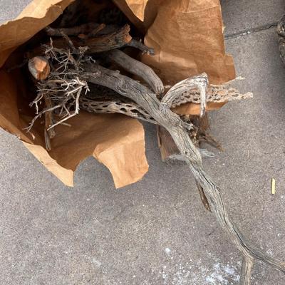 Wood sticks & dried flowers