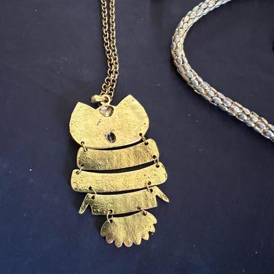 Bold & Gold: 60+ Pieces of Jewelry (B3-RG)