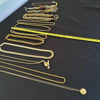 Bold & Gold: 60+ Pieces of Jewelry (B3-RG)