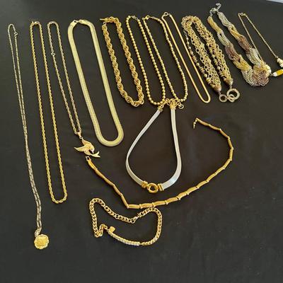 Bold & Gold: 60+ Pieces of Jewelry (B3-RG)