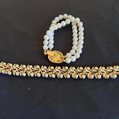 Pearl Necklaces, Bracelets, Earrings & More (B3-RG)