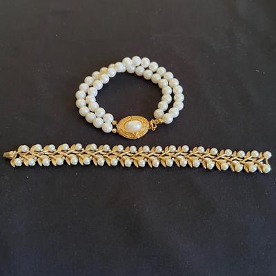 Pearl Necklaces, Bracelets, Earrings & More (B3-RG)