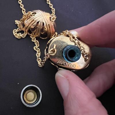 Pearl Necklaces, Bracelets, Earrings & More (B3-RG)