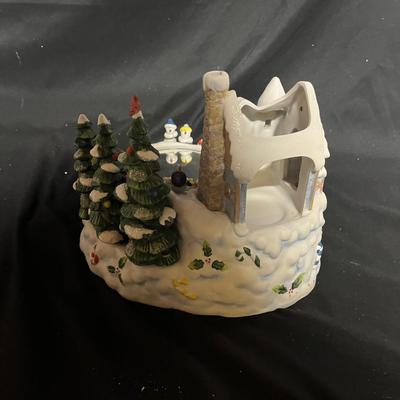 Reindeer, Plates & More Christmas Decor (BS2-MG)