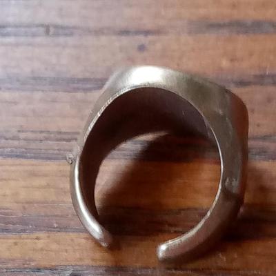 LOT 62 OLD KIDS GENE AUTRY TOY RING