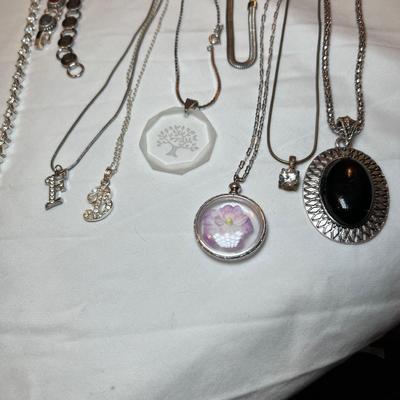 Silver Necklaces, Bracelets & More (B3-RG)