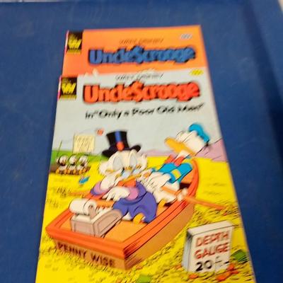 LOT 66 TWO UNCLE SCROOGE COMIC BOOKS