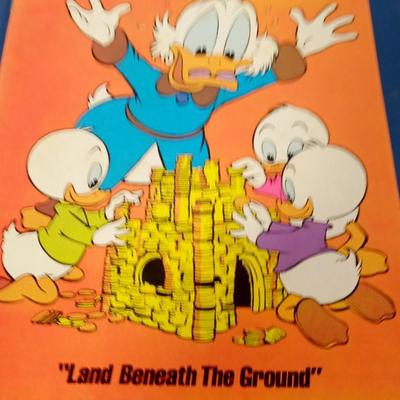 LOT 66 TWO UNCLE SCROOGE COMIC BOOKS