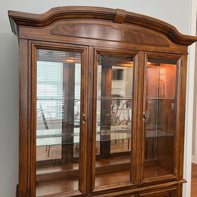 AMERICAN OF MARTINSVILLE ~ Solid Wood Lighted China Cabinet