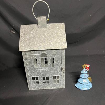 Hallmark, Avon, Ceramic Figurines & More Christmas Decor (BS2-MG)
