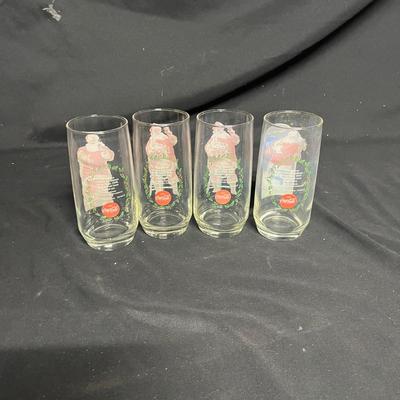 Hallmark, Avon, Ceramic Figurines & More Christmas Decor (BS2-MG)