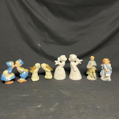 Hallmark, Avon, Ceramic Figurines & More Christmas Decor (BS2-MG)