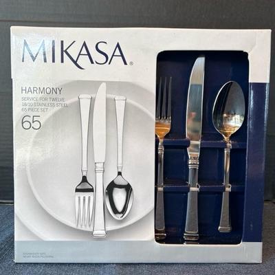 Lot 40 flatware